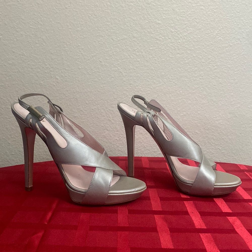Versace Silver Beige Strappy Heels Never Worn. New Condition. US SIZE 8.5